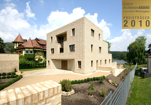 Villa Viktor mit Preisträger signet